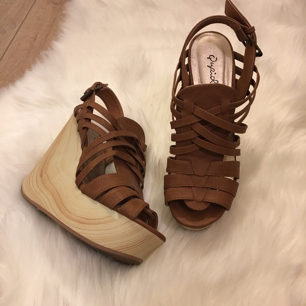 Brown Strapped Wedges
